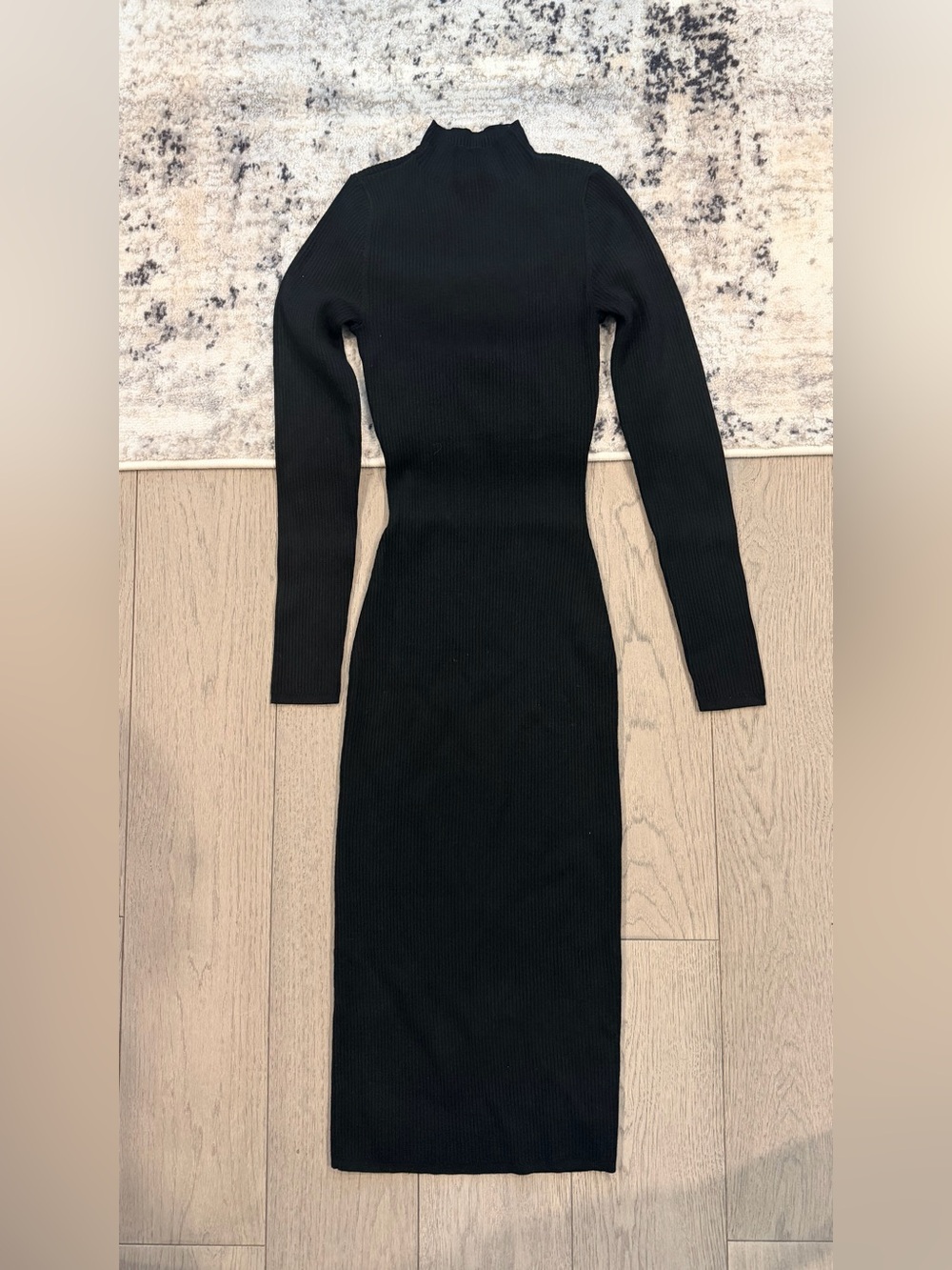 Babaton Black Ribbed Long-Sleeve Midi Dress